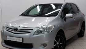 Toyota Auris 2011 г.в.