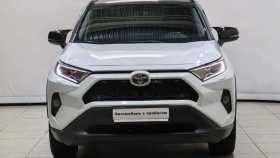 Toyota RAV4 2022 г.в.