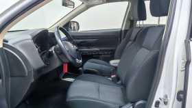 Mitsubishi Outlander 2020 г.в.