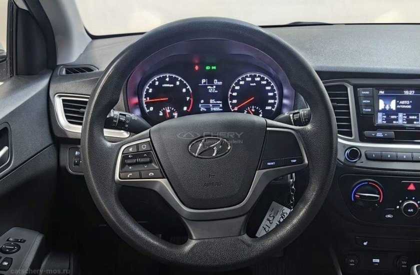 Hyundai Solaris