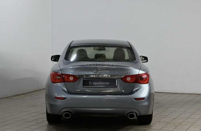 Infiniti Q50