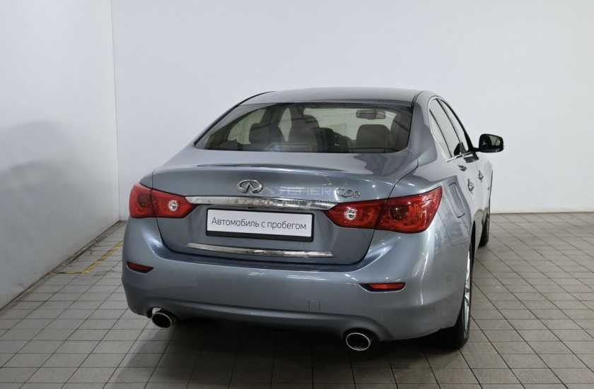 Infiniti Q50
