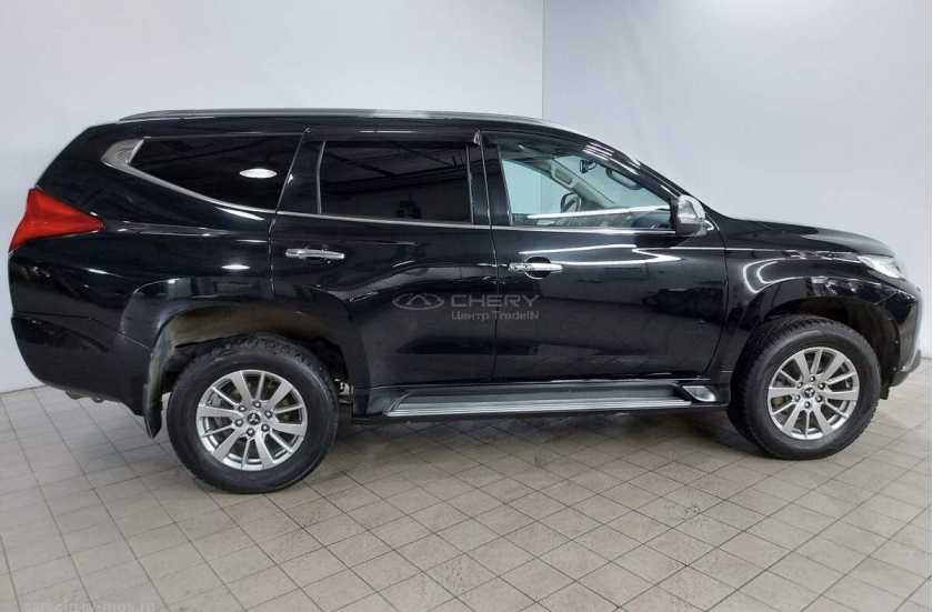 Mitsubishi Pajero Sport