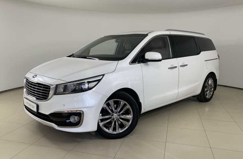 Kia Carnival