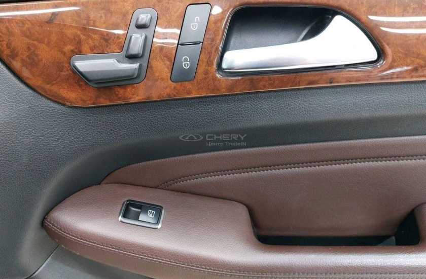 Mercedes-Benz M-Класс