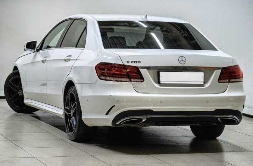 Mercedes-Benz E-Класс