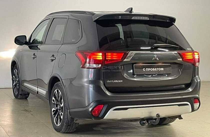 Mitsubishi Outlander
