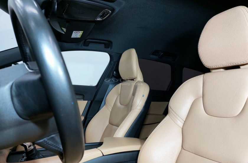 Volvo V90 Cross Country