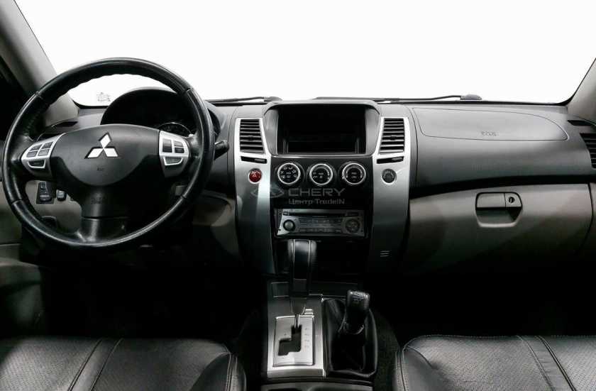 Mitsubishi Pajero Sport