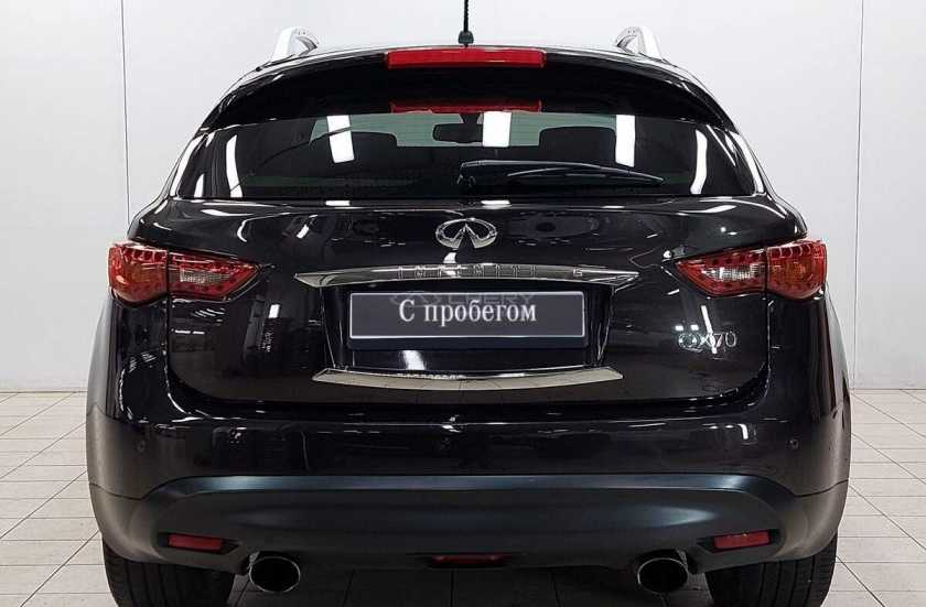 Infiniti QX70