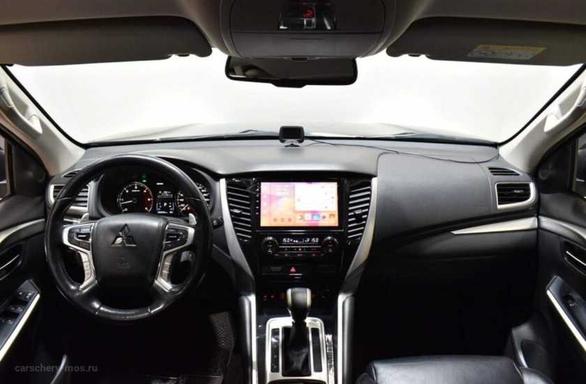 Mitsubishi Pajero Sport