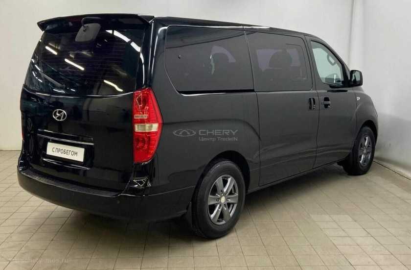 Hyundai Grand Starex