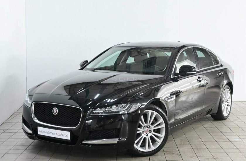 Jaguar XF