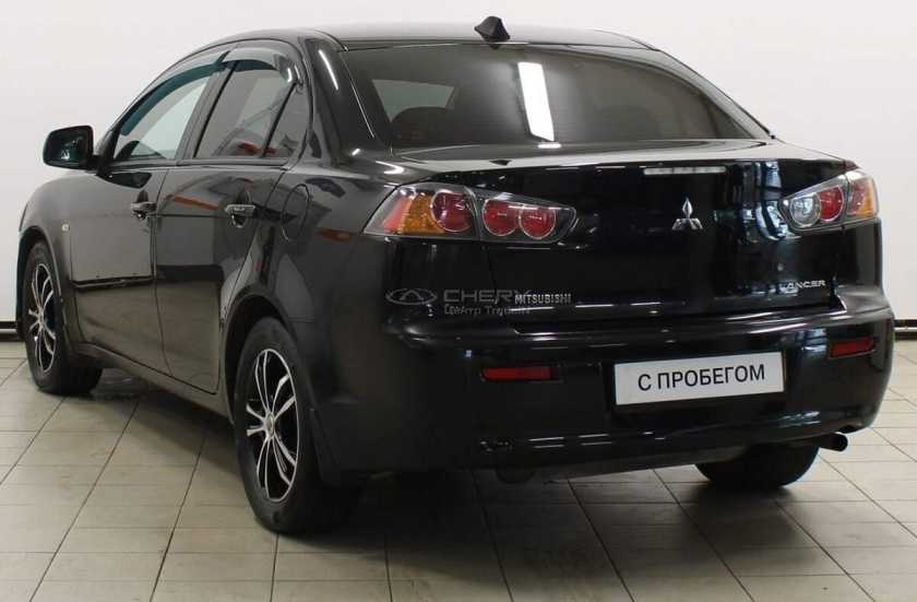 Mitsubishi Lancer