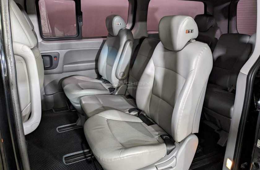 Hyundai Grand Starex