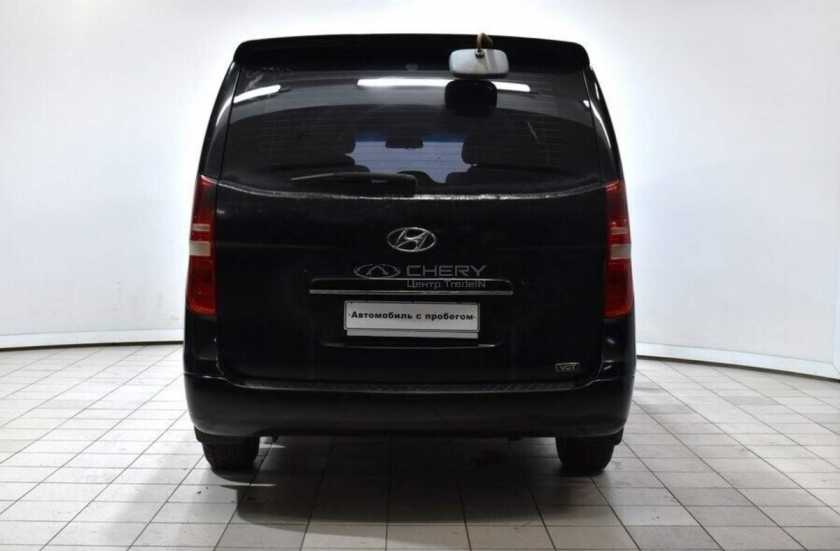 Hyundai Grand Starex