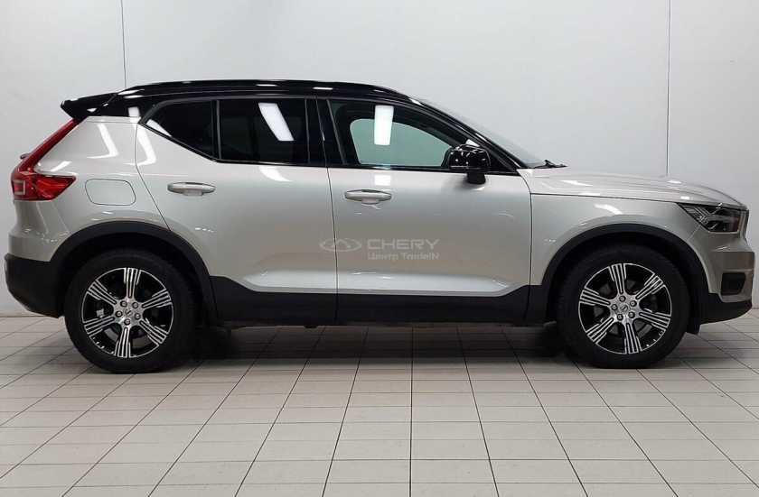 Volvo XC40