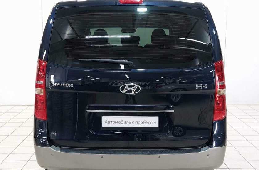 Hyundai H-1