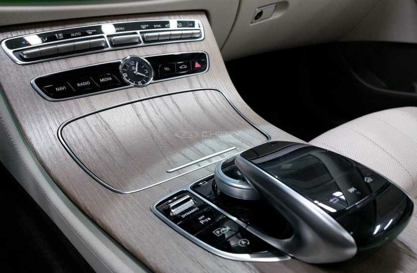 Mercedes-Benz E-Класс