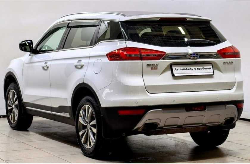 Geely Atlas
